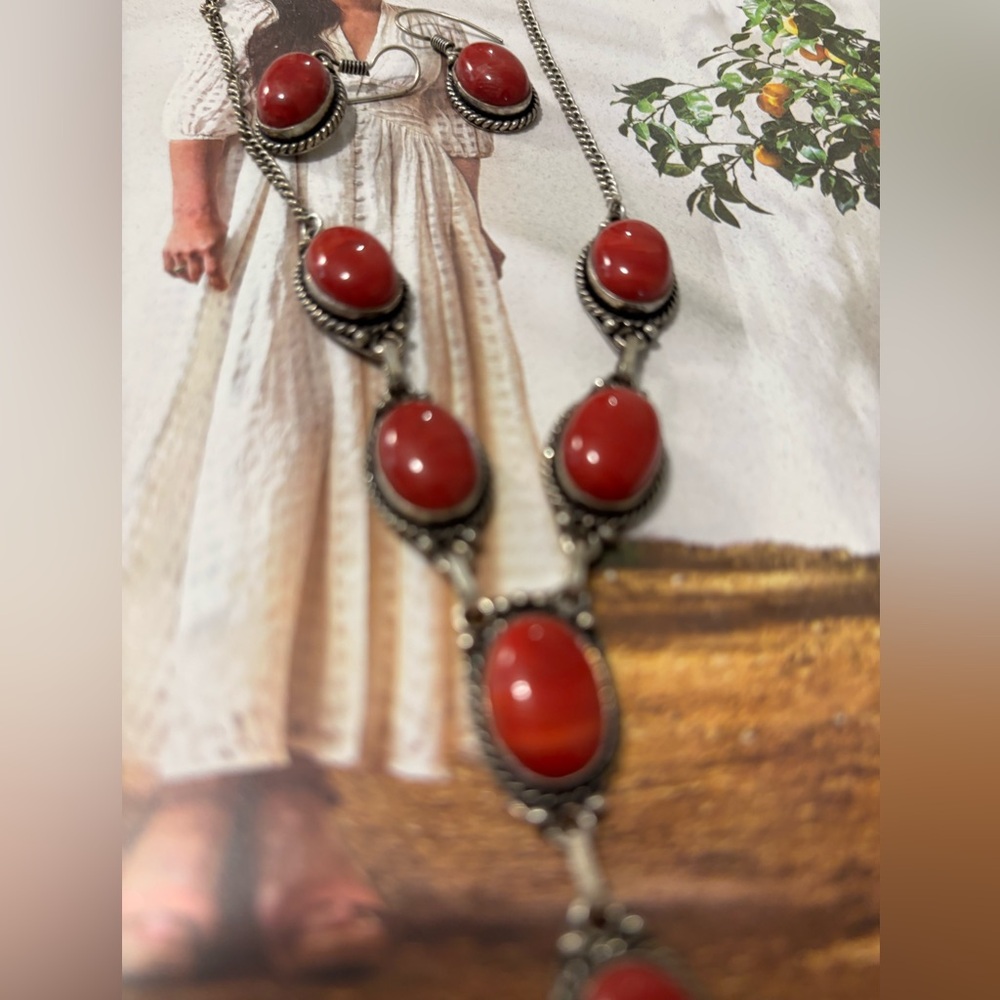 Vintage Red Teardrop Statement Necklace and Earrings - Picture 3 of 6
